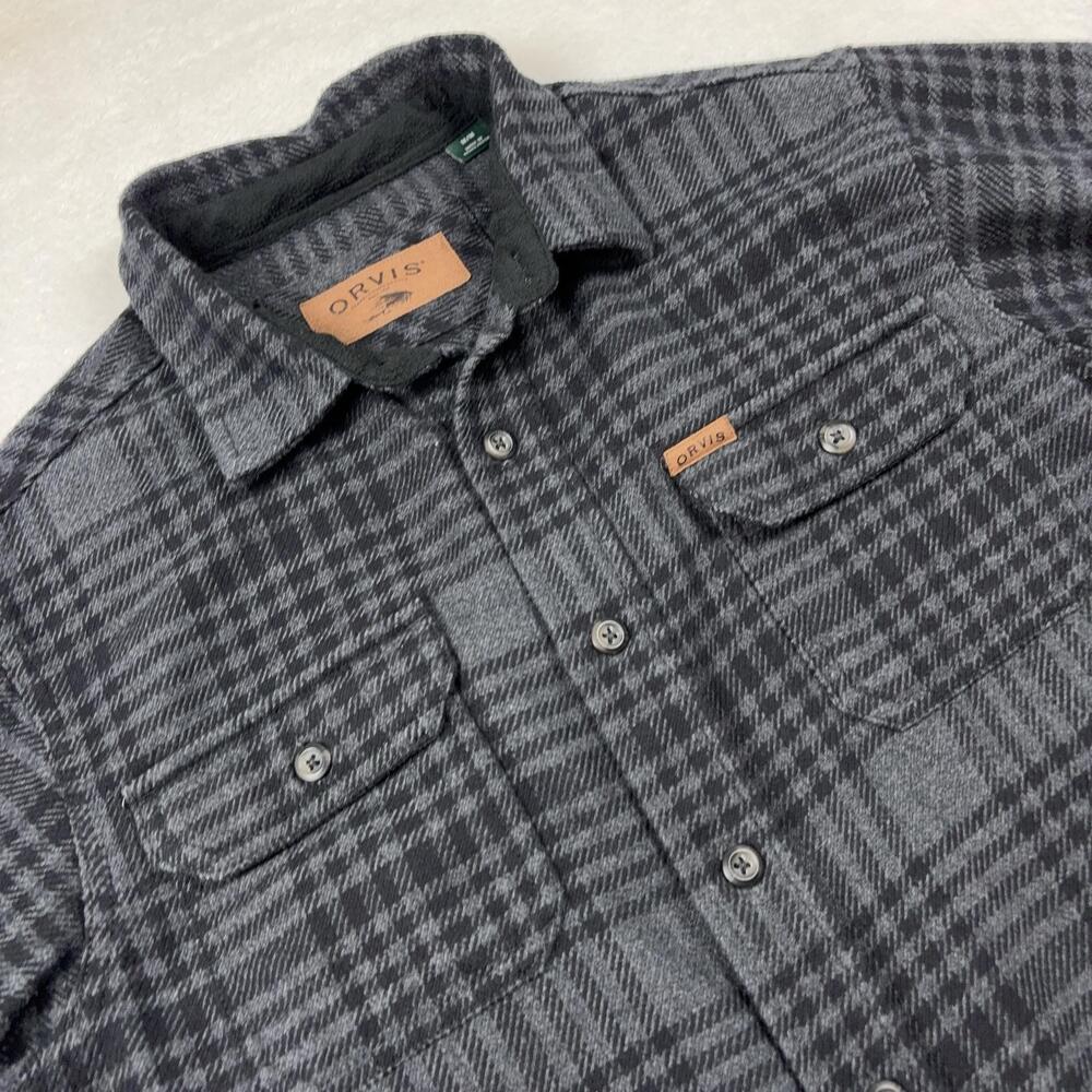 Orvis Button Up Shirt Men M Gray Plaid Long Sleeve Heavy Flannel Pockets Casual